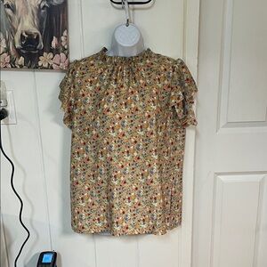 Floral Ruffle Sleeve Top